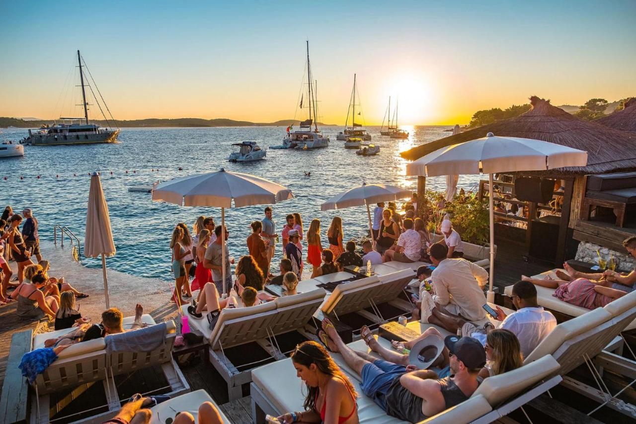 Lola Apartments - Zf Hvar Hvar Town Eksteriør bilde